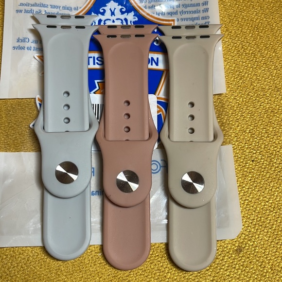 Apple watch band size 42/44mm - Picture 4 of 4